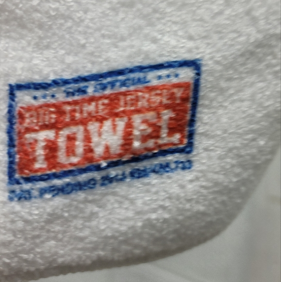 LA Angels White Jersey Rally Rag Towel Budweiser NEW 2014 SGA - Picture 3 of 5